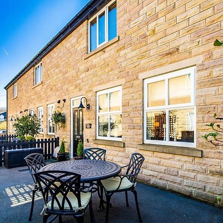 Buxton Centre Cosy Cottage With Free Secure Parking Экстерьер фото