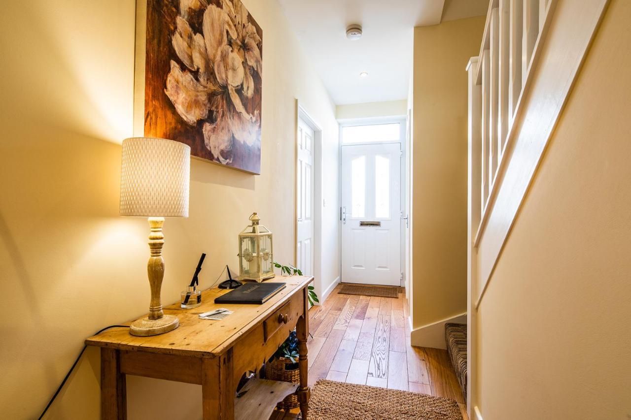 Buxton Centre Cosy Cottage With Free Secure Parking Экстерьер фото