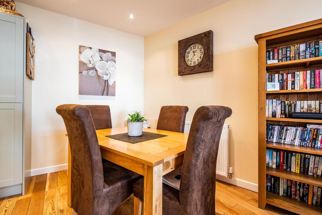 Buxton Centre Cosy Cottage With Free Secure Parking Экстерьер фото