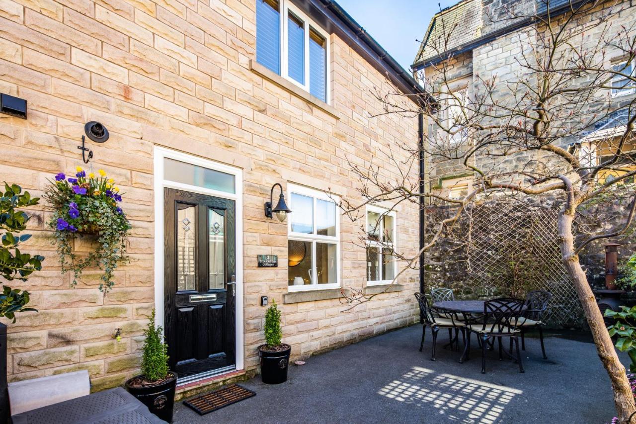 Buxton Centre Cosy Cottage With Free Secure Parking Экстерьер фото